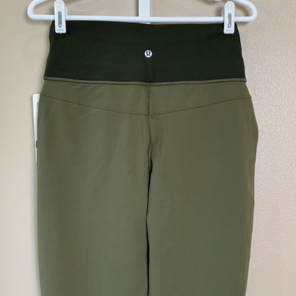 Lululemon Sunset Salutation Crop - Picture 15 of 16